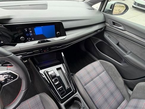 Used 2024 Volkswagen GTI S image 17