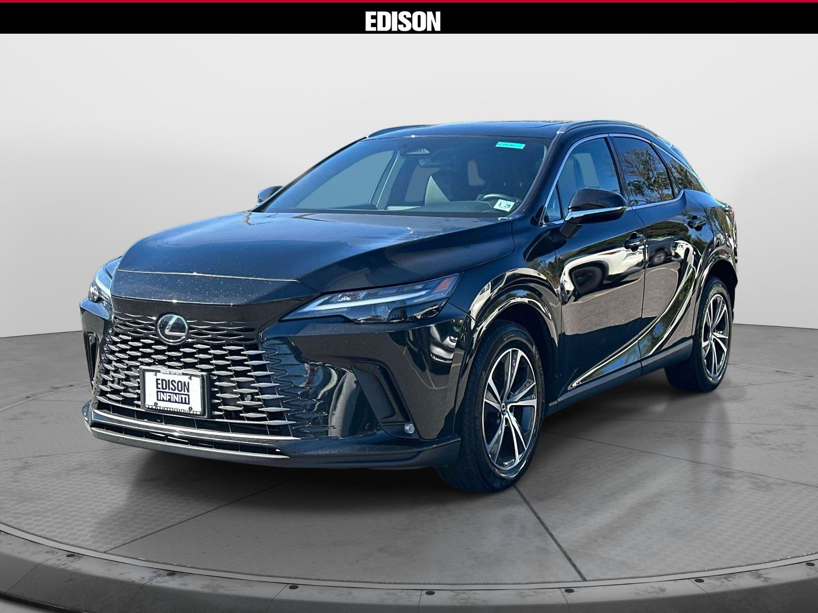 Used 2024 Lexus RX 350 Premium w/ Accessory Package AWD/4WD image 2