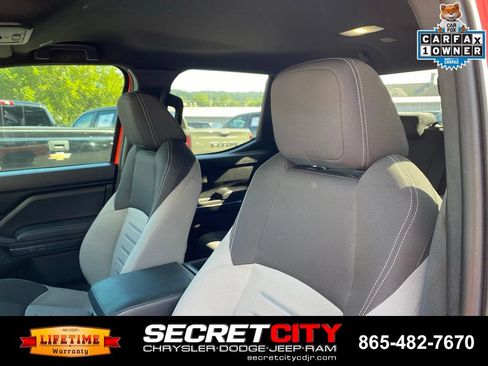 Used 2024 Toyota Tacoma TRD Sport AWD/4WD image 11