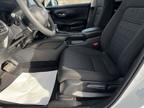 New 2026 Honda HR-V LX image 21