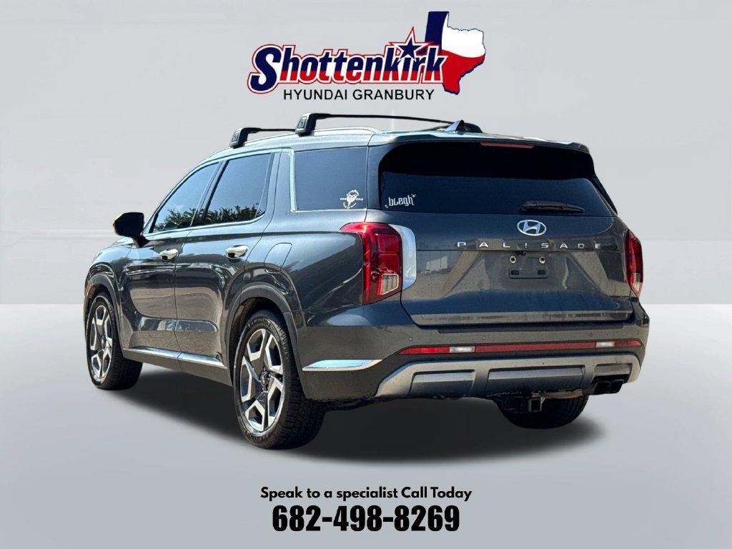 Used 2023 Hyundai Palisade Limited FWD image 8