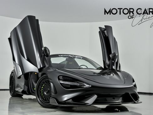 Used 2022 McLaren 765LT image 1