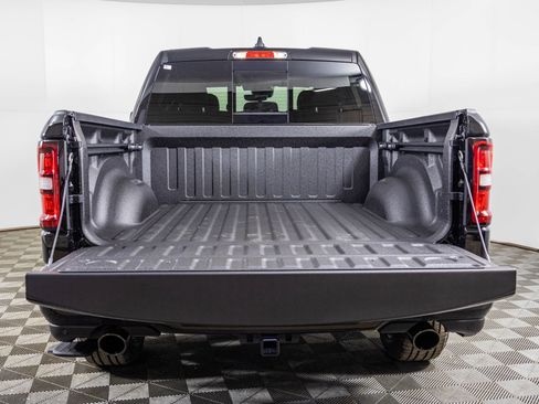 New 2026 RAM 1500 Big Horn AWD/4WD image 40