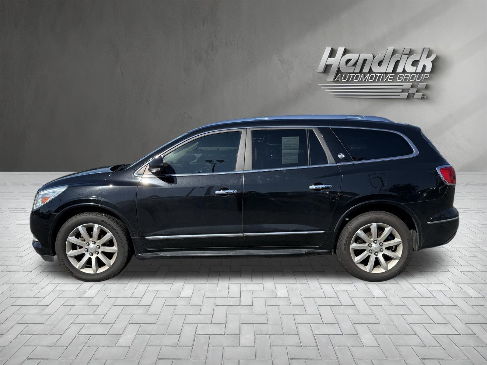 Used 2017 Buick Enclave Premium w/ Experience Buick Package FWD image 8