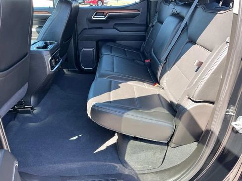 Used 2022 GMC Sierra 1500 Denali w/ Denali Reserve Package image 7