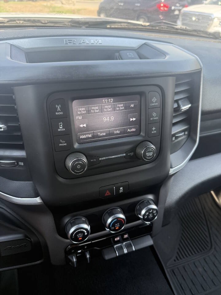 Used 2023 RAM 2500 Big Horn w/ Cold Weather Group AWD/4WD image 26