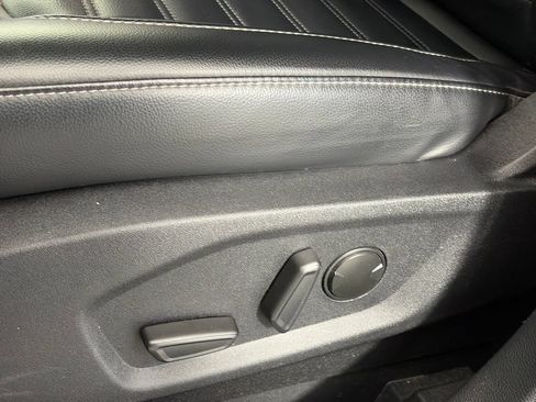 Used 2024 Ford Edge SEL AWD/4WD image 26