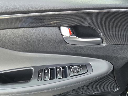 Used 2023 Hyundai Santa Fe Blue image 18