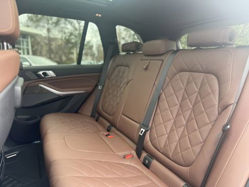 Certified 2023 BMW X5 xDrive40i w/ M Sport Package image 17