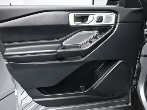 Used 2020 Ford Explorer ST w/ Premium Technology Package AWD/4WD image 24