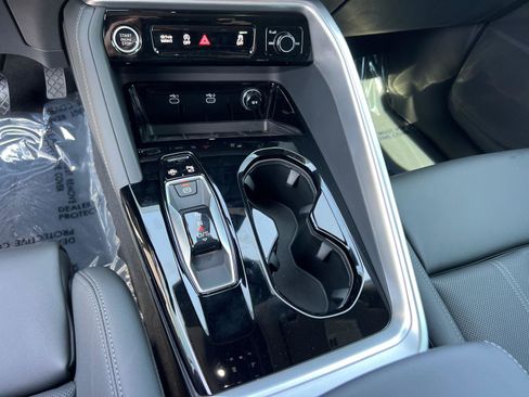 New 2025 Audi Q5 Premium Plus image 25
