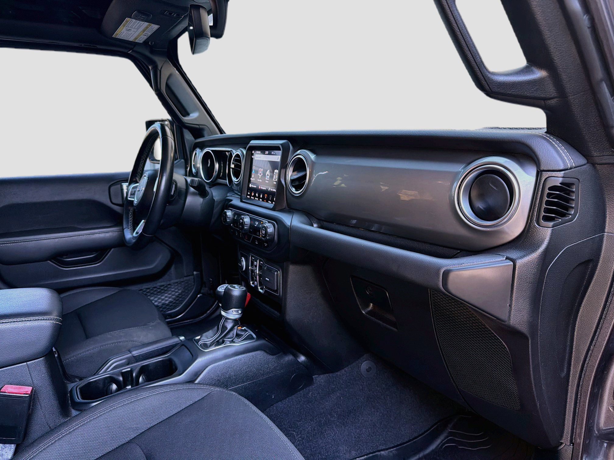 Used 2021 Jeep Wrangler Unlimited Sahara AWD/4WD image 26