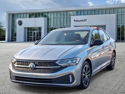 Certified 2023 Volkswagen Jetta Sport FWD image 3