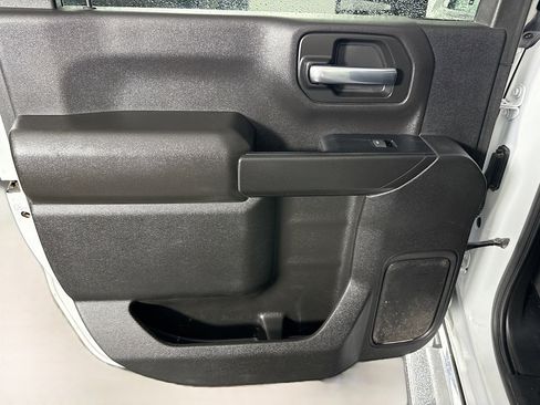 Used 2023 Chevrolet Silverado 2500 LT w/ Convenience Package image 25