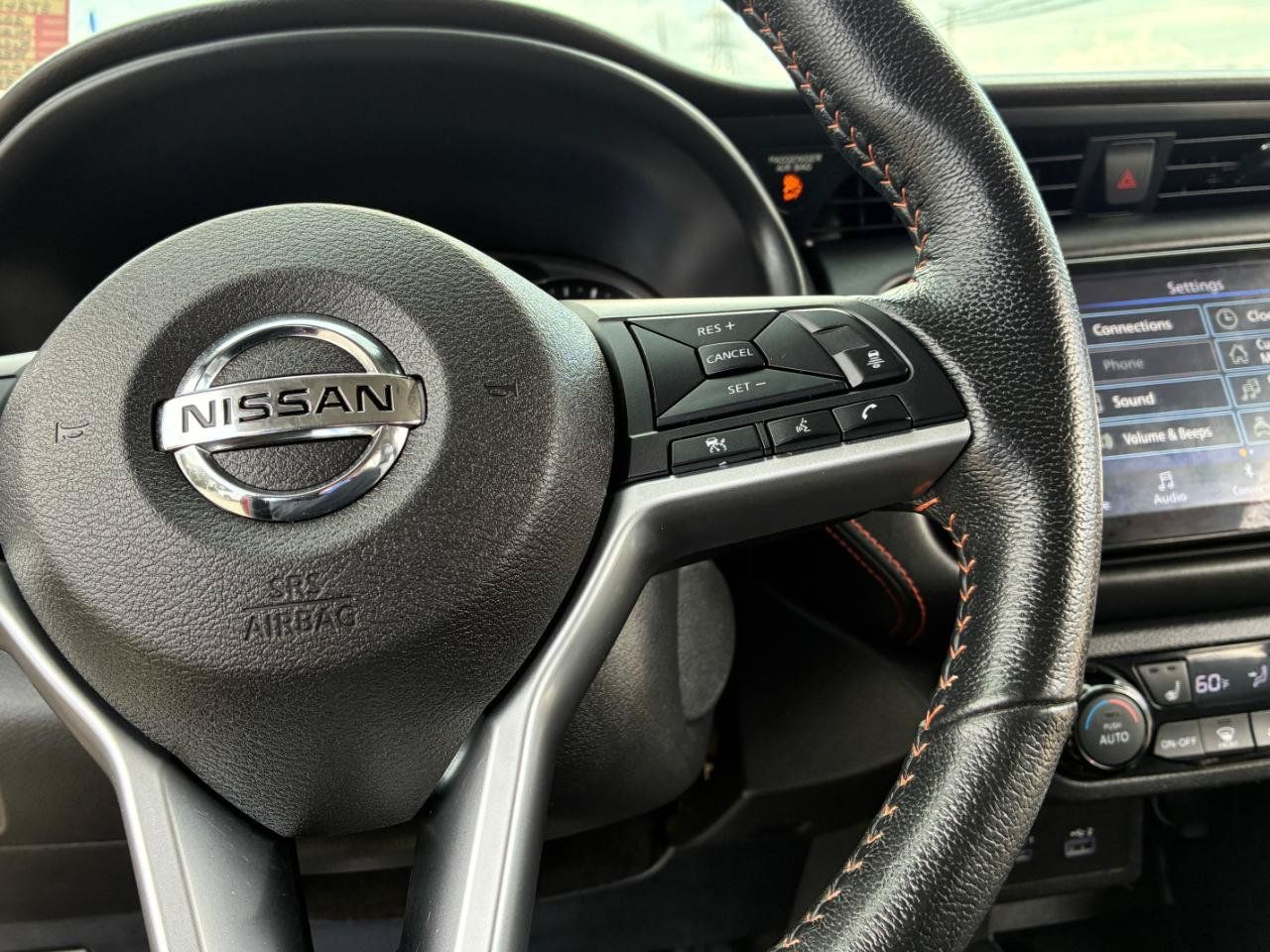 Used 2021 Nissan Kicks SR w/ SR Premium Package FWD image 24