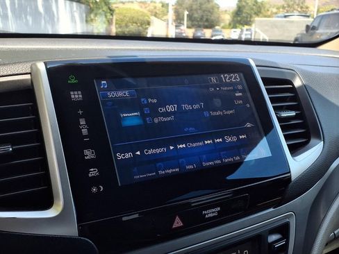 Used 2016 Honda Pilot EX-L image 8