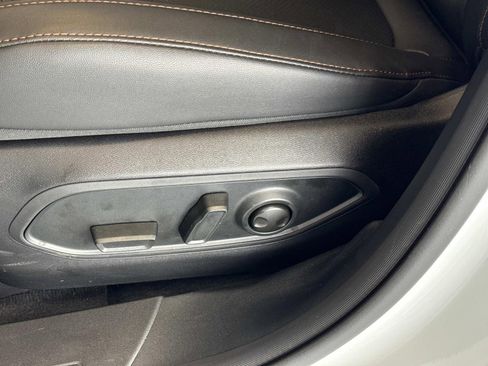 New 2026 Jeep Cherokee Limited AWD/4WD image 15