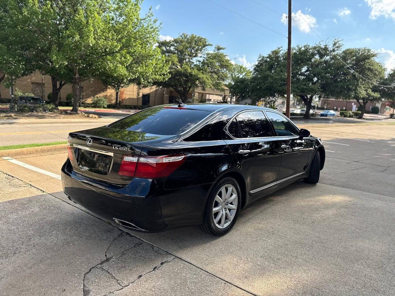 Used 2007 Lexus LS 460 L RWD image 6