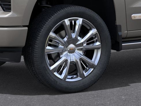 New 2026 Chevrolet Silverado 1500 High Country w/ High Country Premium Package AWD/4WD image 9