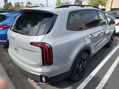 Used 2023 Kia Telluride EX X-Line AWD/4WD image 3