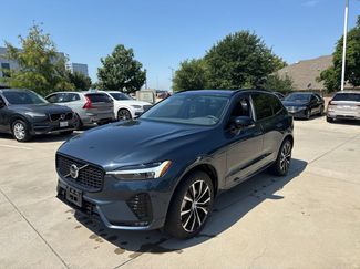 Certified 2025 Volvo XC60 B5 Plus w/ Protection Package Premier AWD/4WD video 1