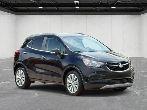 Used 2018 Buick Encore Preferred FWD image 3