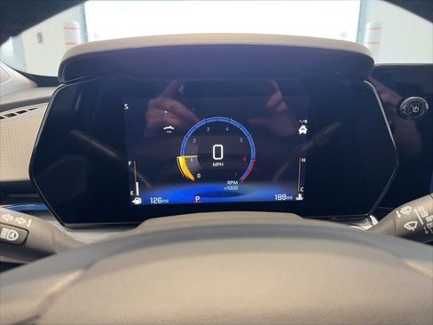 New 2026 Chevrolet Trax LT w/ Driver Confidence Package image 15