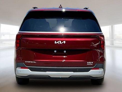 New 2026 Kia Carnival EX FWD image 4