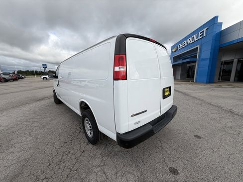 Used 2023 Chevrolet Express 2500 Extended w/ Driver Convenience Package image 7