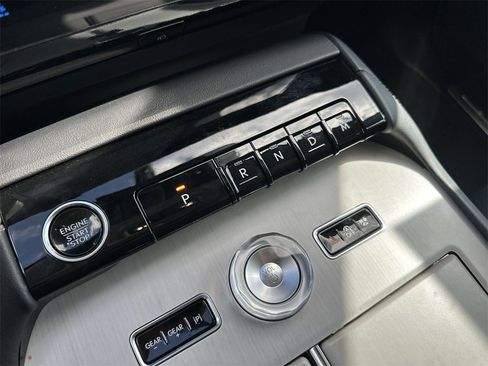 New 2025 Lincoln Navigator Reserve image 35