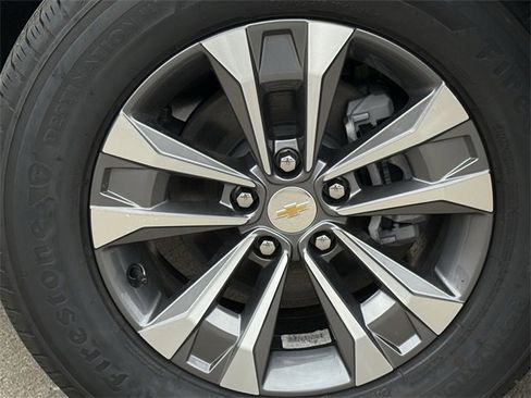 New 2026 Chevrolet Equinox LT image 9