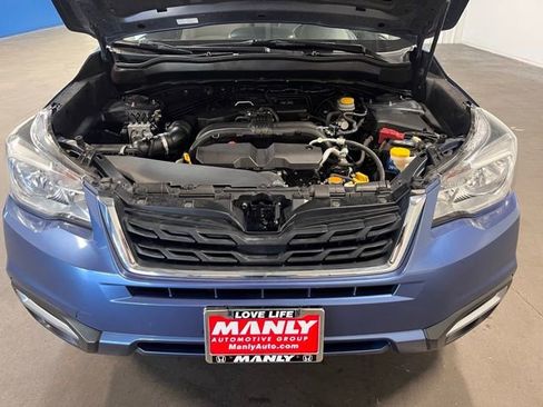 Used 2017 Subaru Forester 2.5i Limited w/ Popular Package #2 image 9