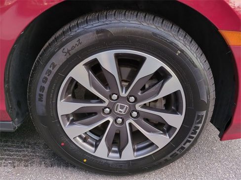 Used 2023 Honda Odyssey EX-L image 10