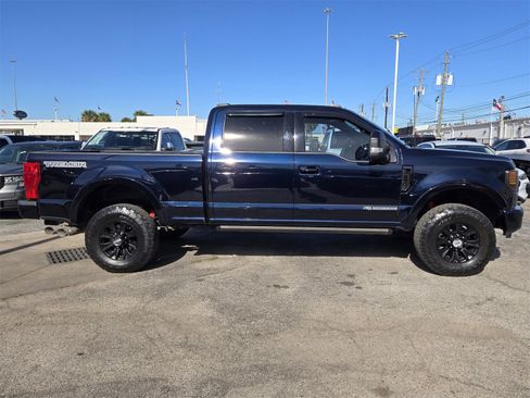 Used 2022 Ford F250 Lariat w/ Tremor Off-Road Package image 9