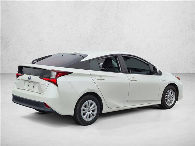 Used 2020 Toyota Prius LE FWD image 5
