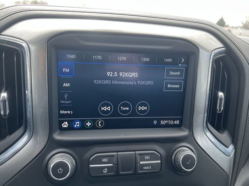 Used 2021 Chevrolet Silverado 1500 LT image 21