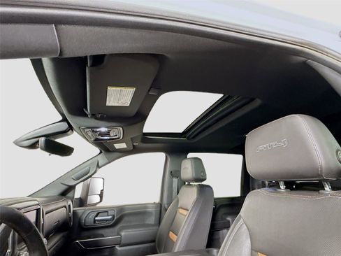 Used 2020 GMC Sierra 3500 AT4 w/ AT4 Premium Package image 17