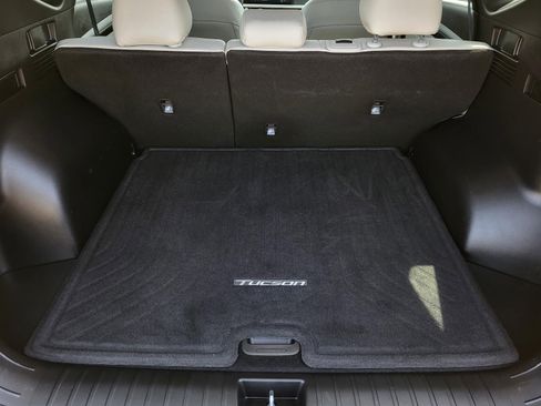 Certified 2025 Hyundai Tucson SEL image 10