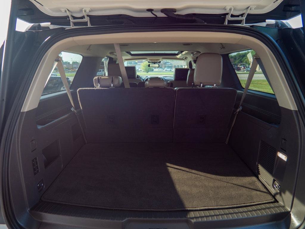 Used 2020 Ford Expedition Max XLT w/ Equipment Group 202A RWD image 11