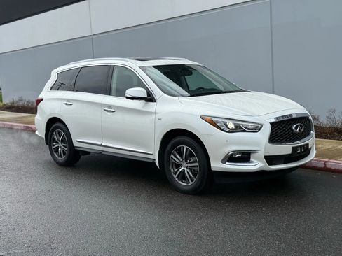 Used 2017 INFINITI QX60 AWD w/ Premium Plus Package image 7