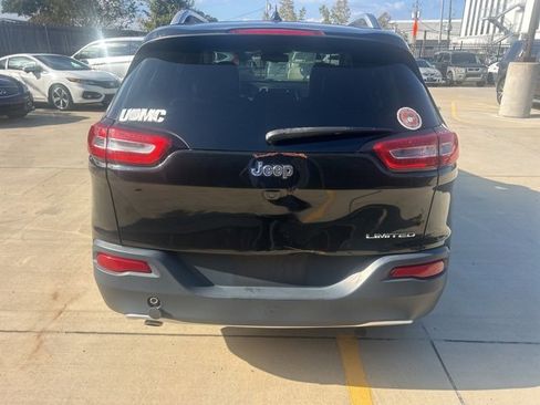 Used 2015 Jeep Cherokee Limited image 7
