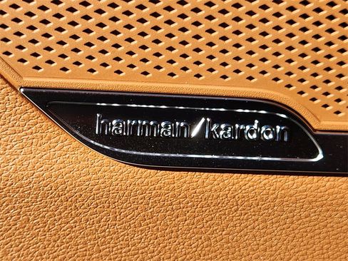 New 2026 Kia Sportage X-Line w/ X-Line Technology Package image 17