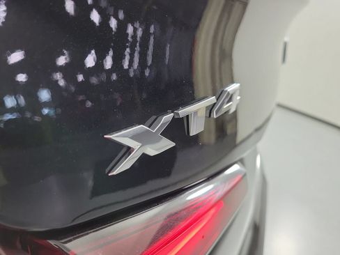 Certified 2025 Cadillac XT4 Premium Luxury FWD image 5