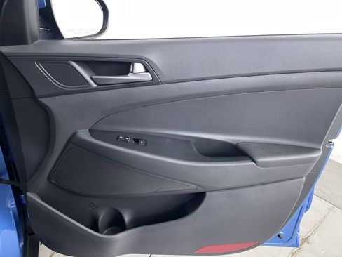 Used 2017 Hyundai Tucson SE AWD/4WD image 23