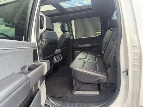 Certified 2025 Ford F350 Lariat w/ Black Appearance Package AWD/4WD image 19