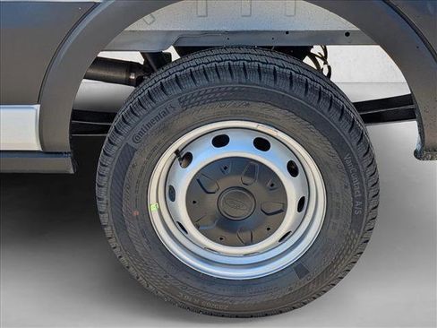 New 2026 Ford Transit 150 Low Roof RWD image 9
