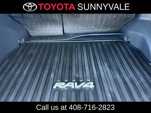 Used 2021 Toyota RAV4 XLE w/ Convenience Package AWD/4WD image 20