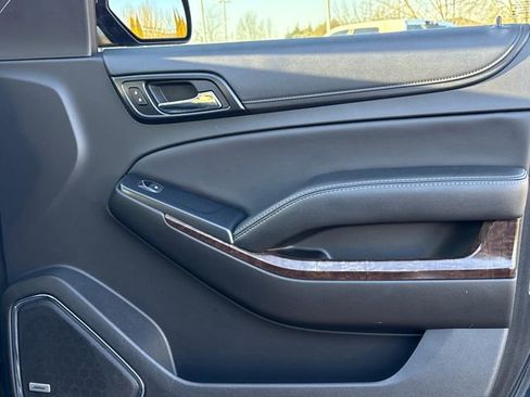 Used 2017 Chevrolet Tahoe LT image 25