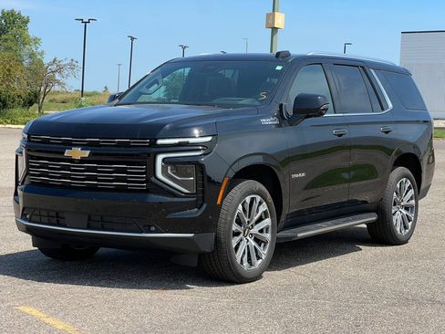 Used 2025 Chevrolet Tahoe High Country w/ Sun And Tow Package AWD/4WD image 56