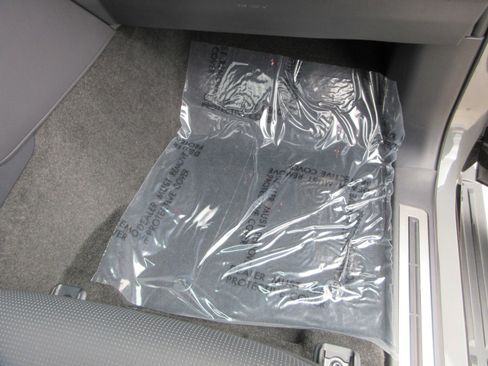 Used 2025 Lexus GX 550 w/ Accessory Package (Z1) image 30